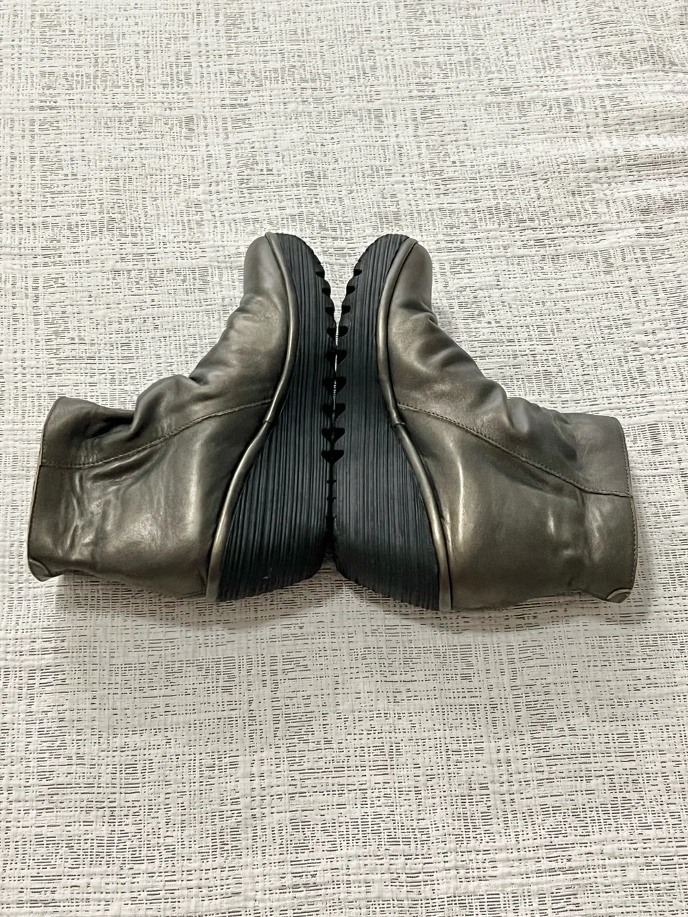 Fly London Olive Green Leather Ankle Boots Women’s EU 39 US 8.5-9